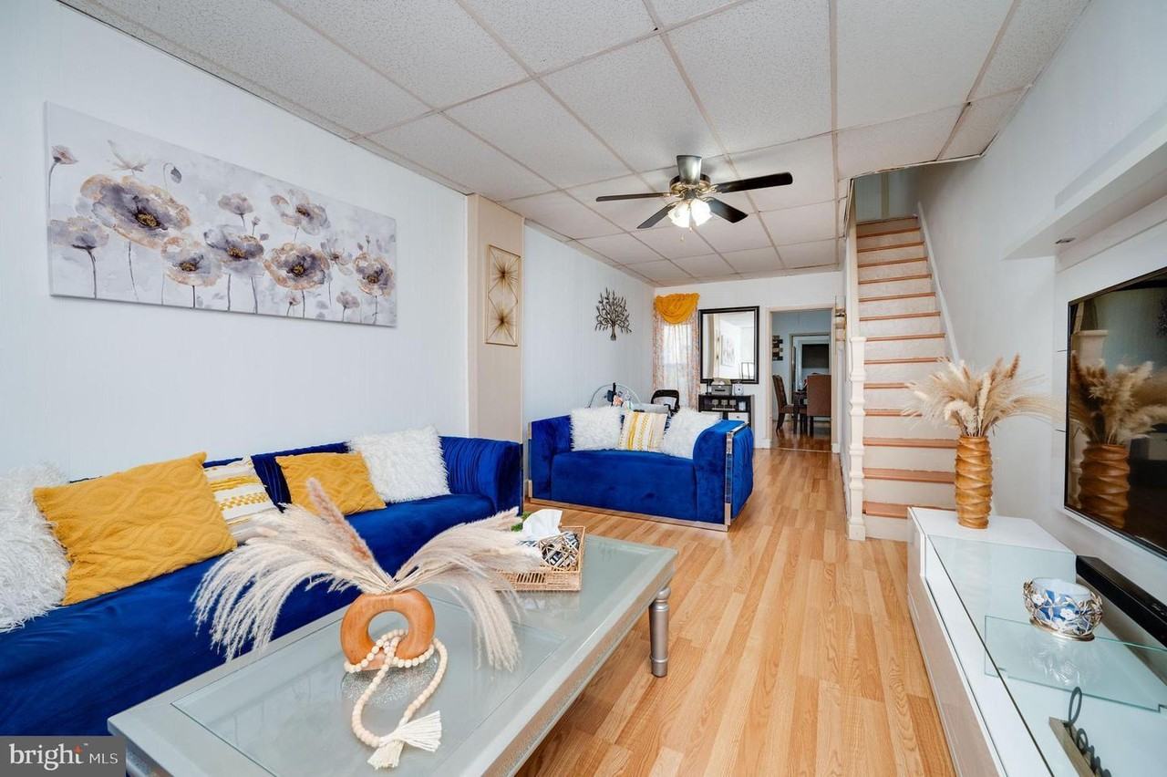 1235 Greenwich St - Photo 3 of 25