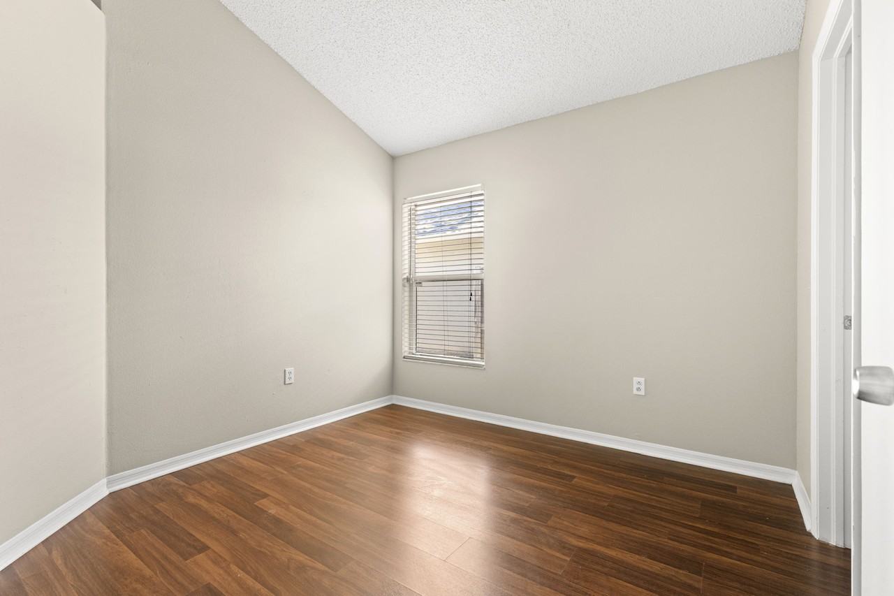 10264 Oasis Palm Dr - Photo 6 of 24