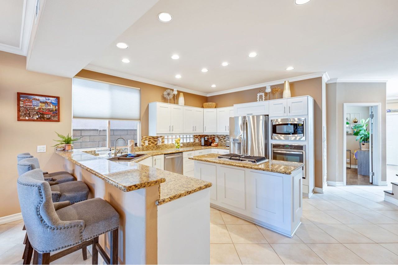 426 12th St #NA - Photo 2 of 41