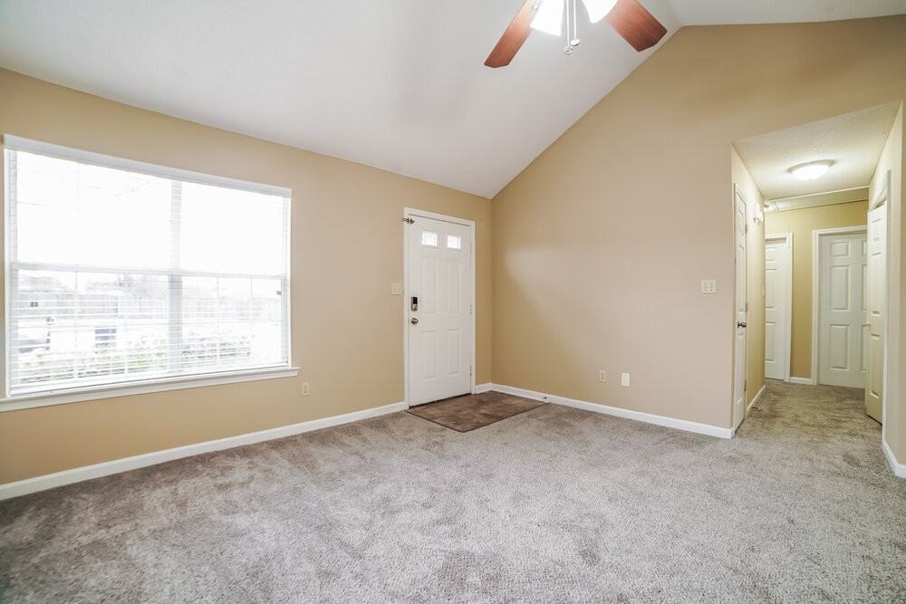 6461 Shadow Cross Ln - Photo 5 of 16