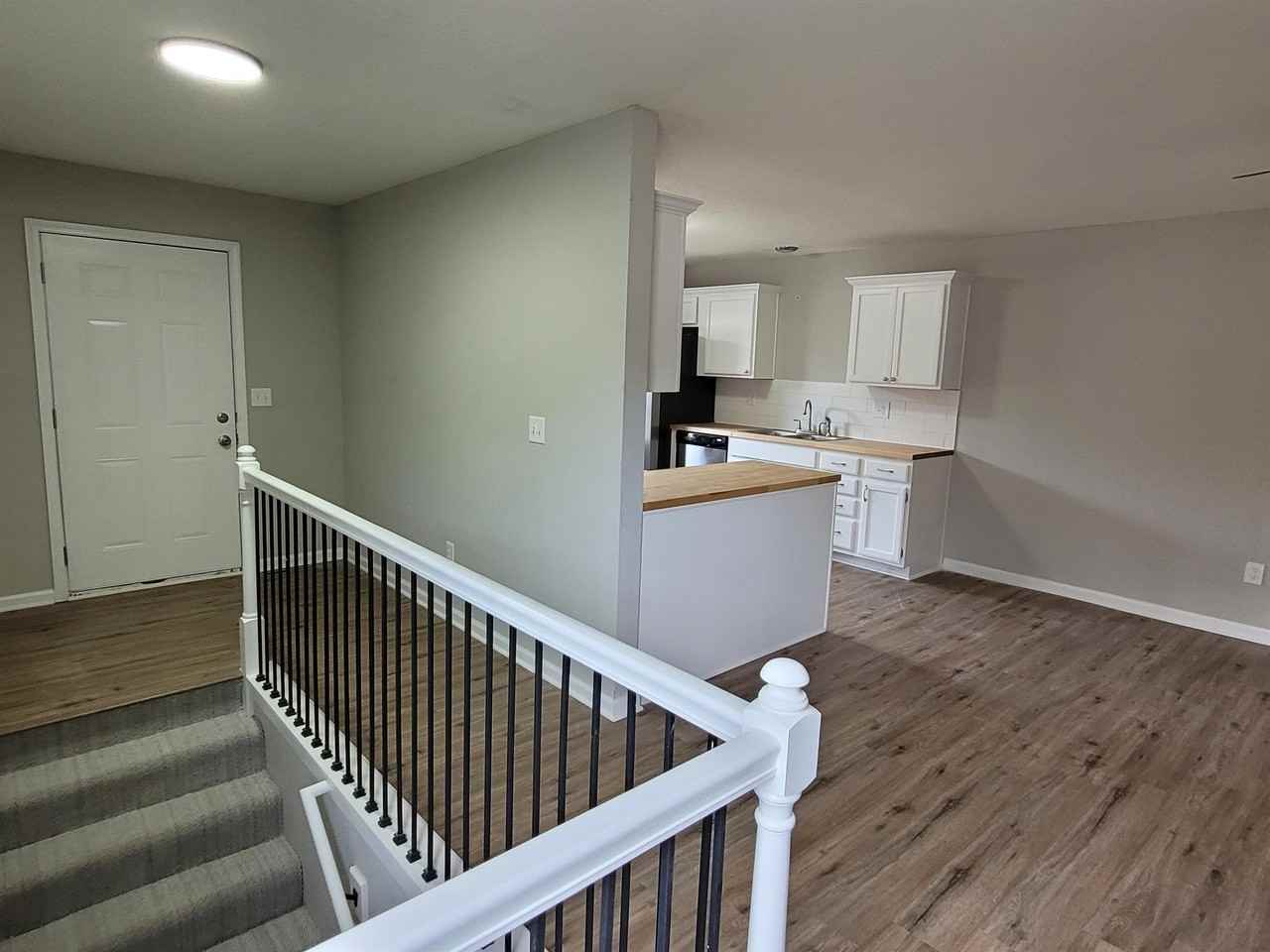 2944 NW Mill Place BSMO 64015 - Photo 5 of 12