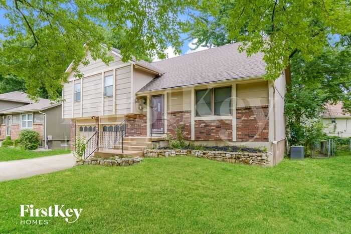 1908 E Mohawk Dr - Photo 2 of 15