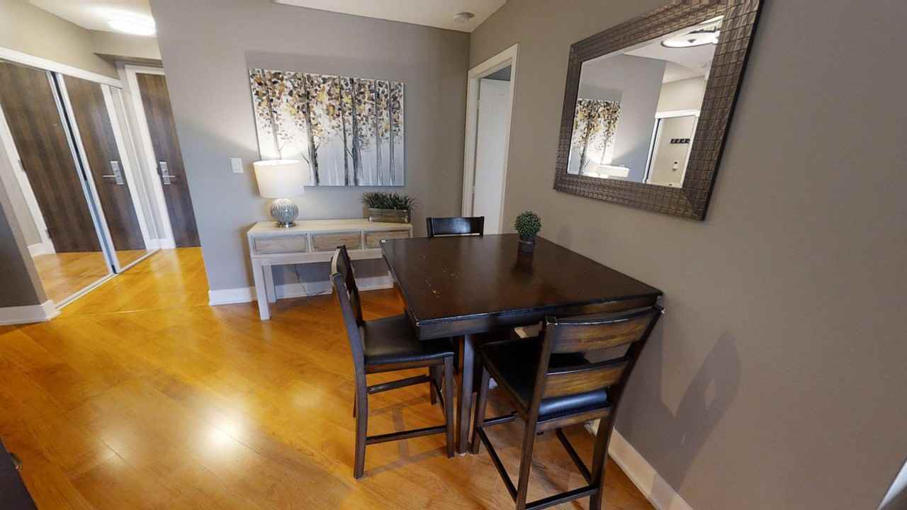 20 Blue Jays Way - Photo 4 of 10