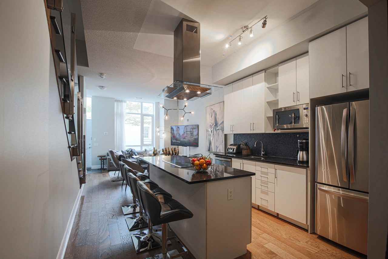 333 Adelaide Street East - Photo 3 of 63