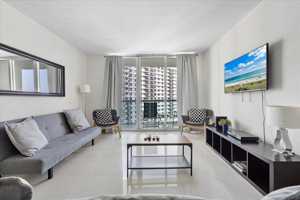 featured image of 3901 S Ocean Dr
