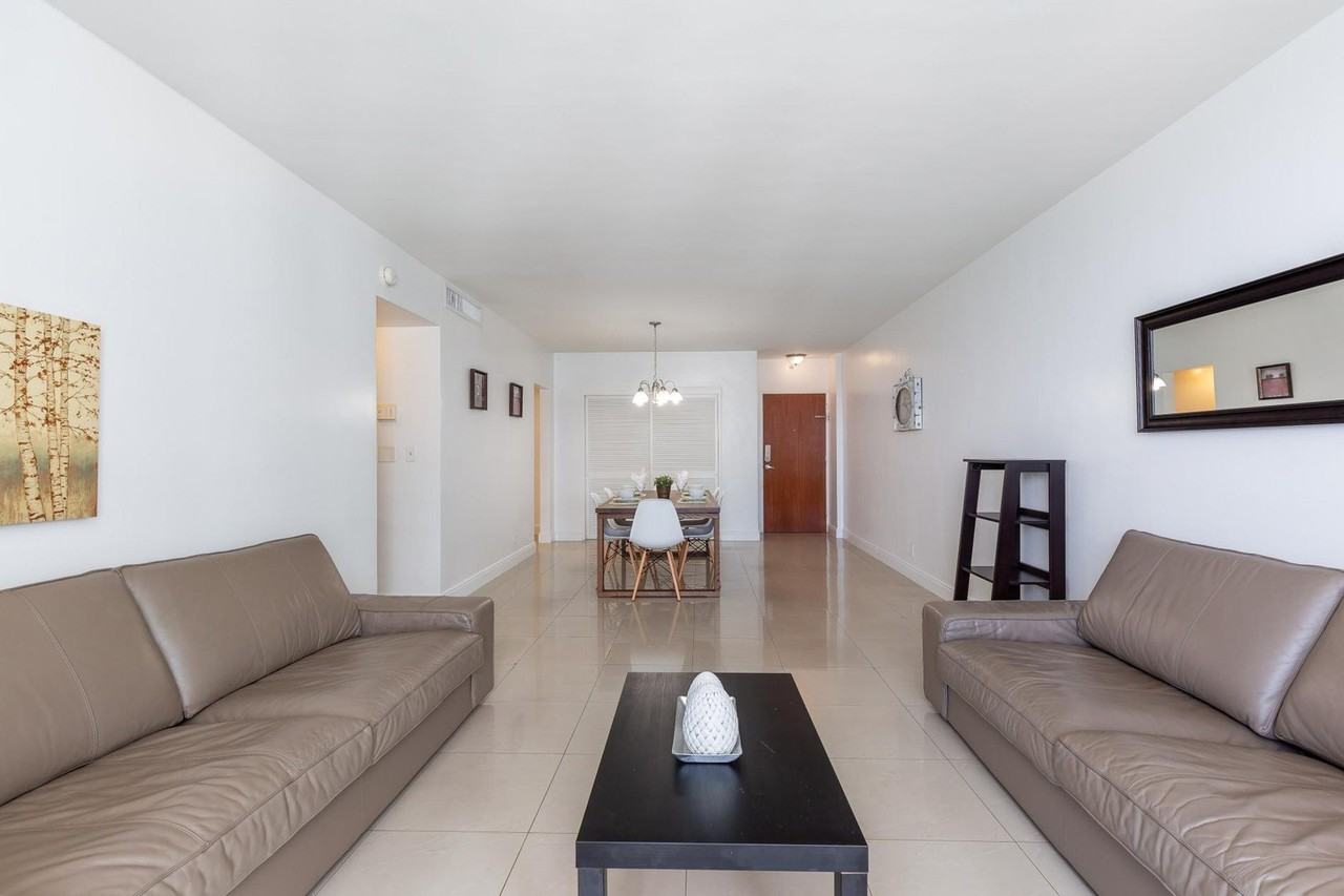 3901 S Ocean Dr #1049825P - Photo 2 of 22