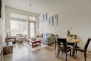 155 W Cityline Dr - Photo 1 of 1