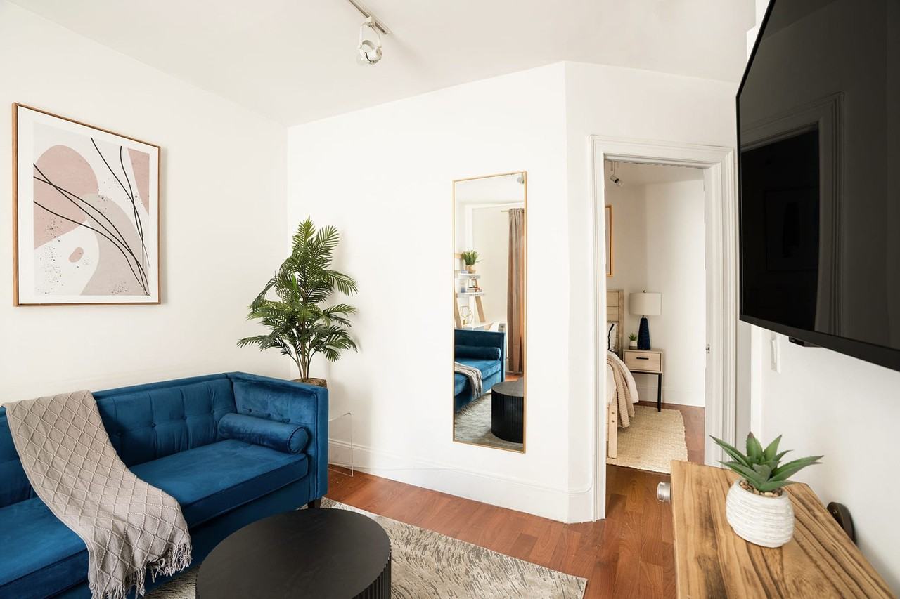 69 Clinton St #1021887P - Photo 2 of 17