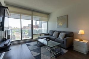 featured image of 19 Yorkville Ave