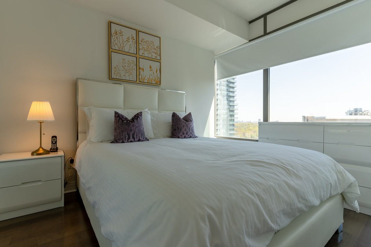 19 Yorkville Ave #1022955P - Photo 7 of 18