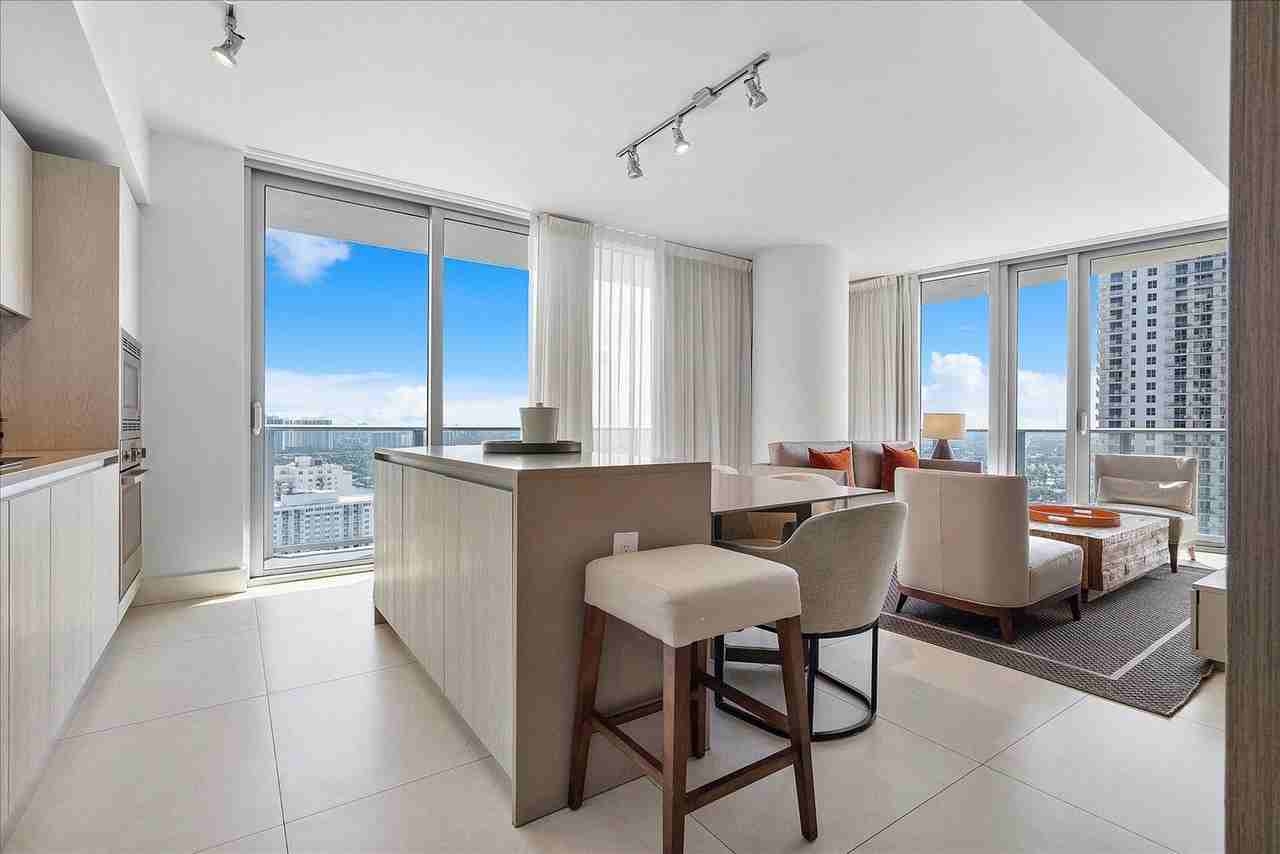 4011 S Ocean Dr #1049808P - Photo 7 of 29