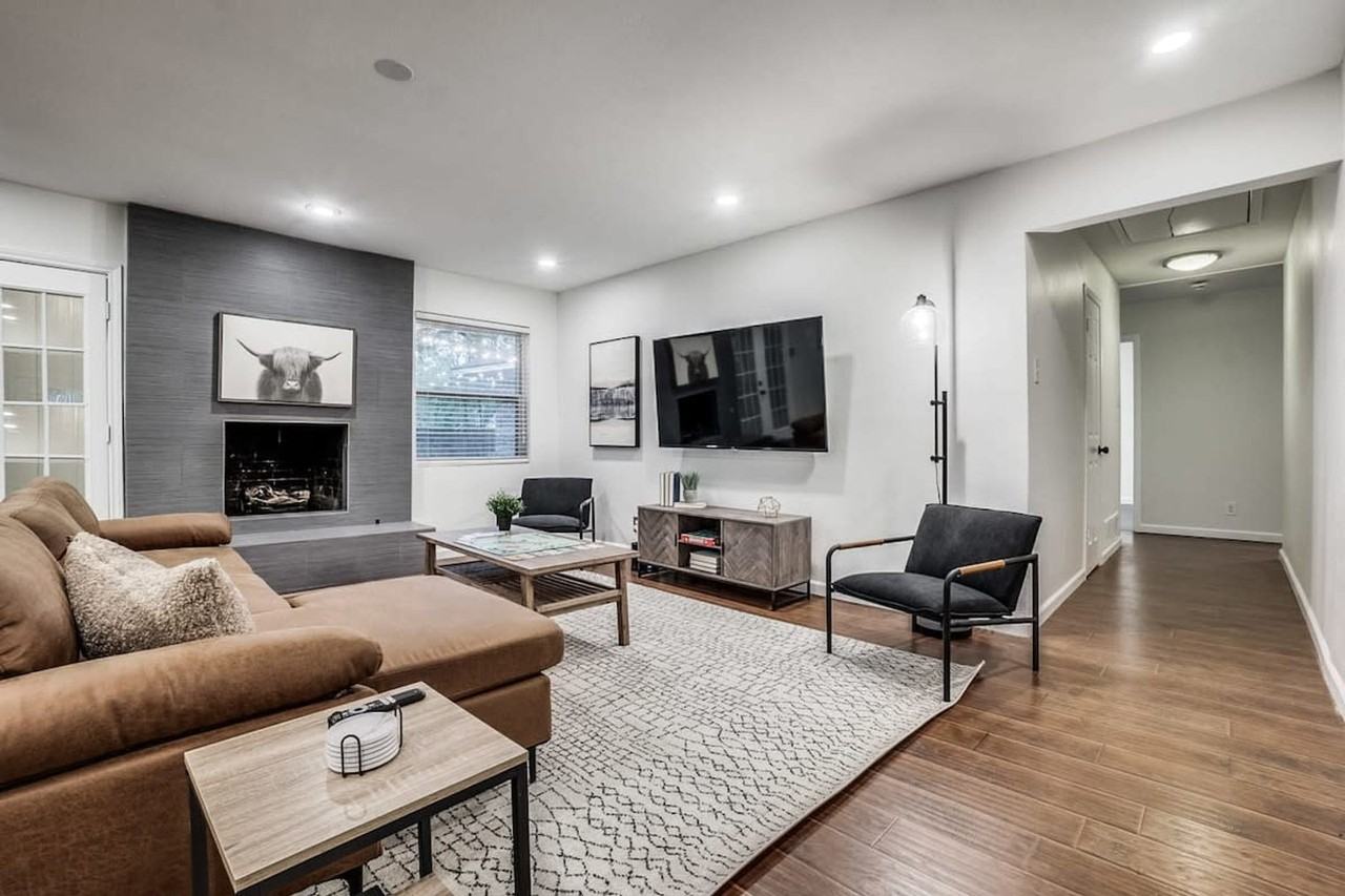 13739 Spring Grove Ave #1019623P - Photo 2 of 22