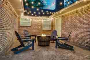 13739 Spring Grove Ave - Photo 1 of 1