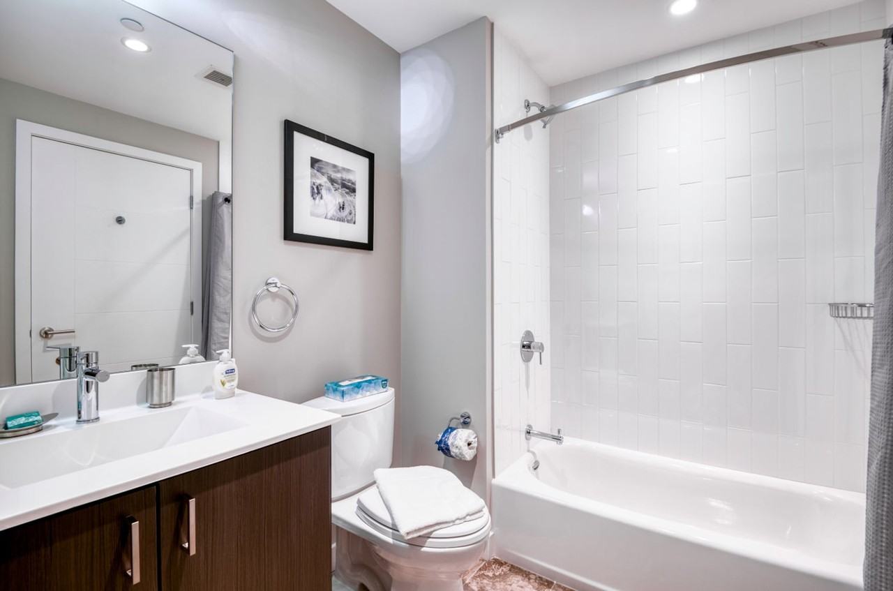 5 Fan Pier Boulevard - Photo 4 of 38