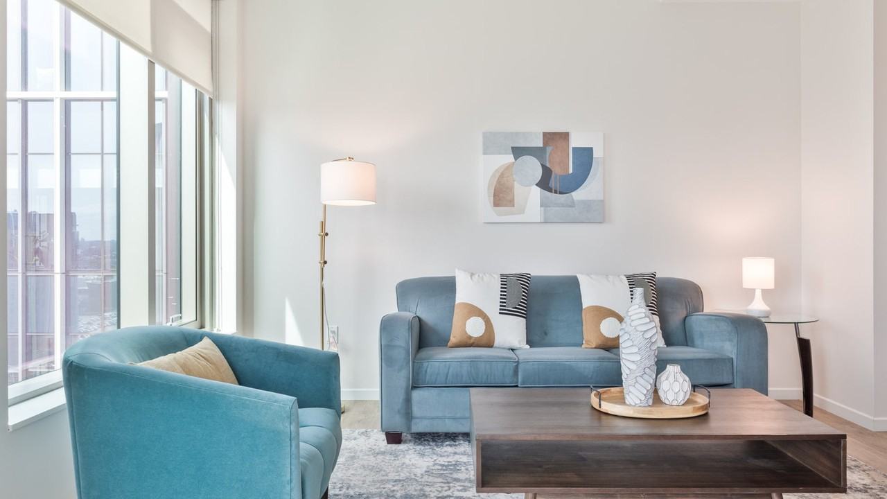 131 Seaport Blvd #1050345P - Photo 3 of 20