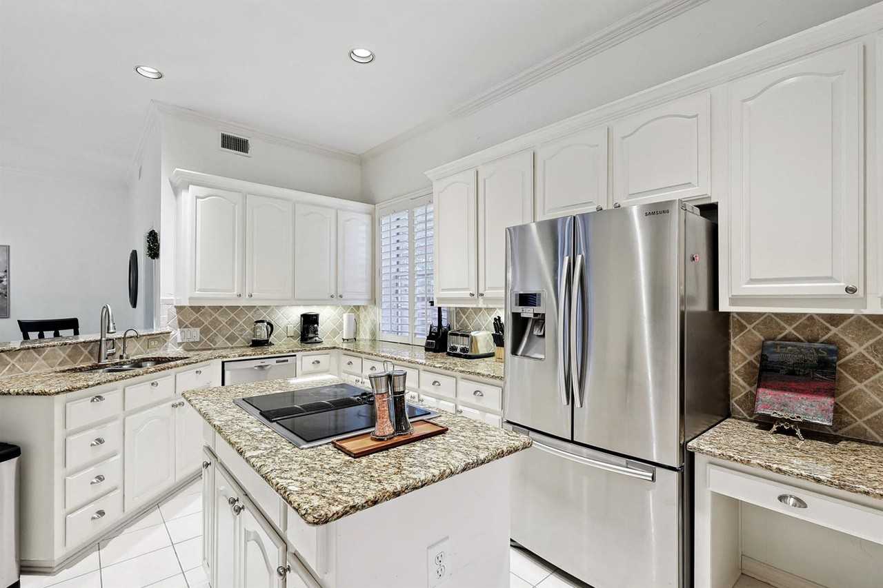 2532 Hickory Ridge Dr #1024751P - Photo 5 of 34