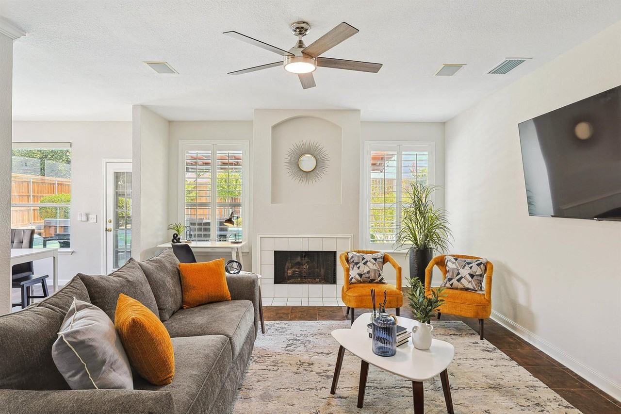 746 River Oak Way #1029263P - Photo 2 of 39