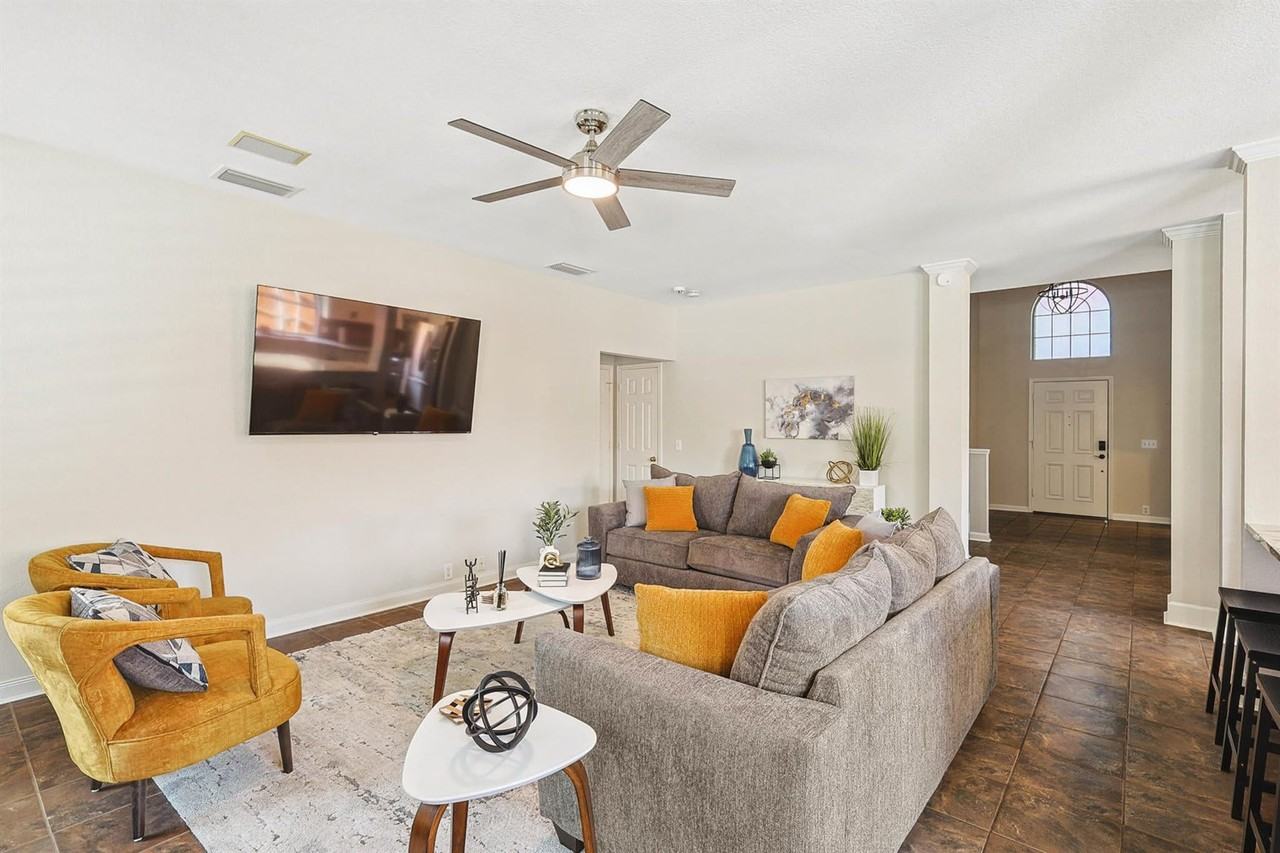 746 River Oak Way #1029263P - Photo 4 of 39