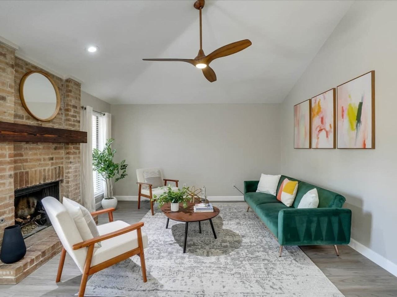 1725 Canterbury Ln #1019545P - Photo 2 of 33