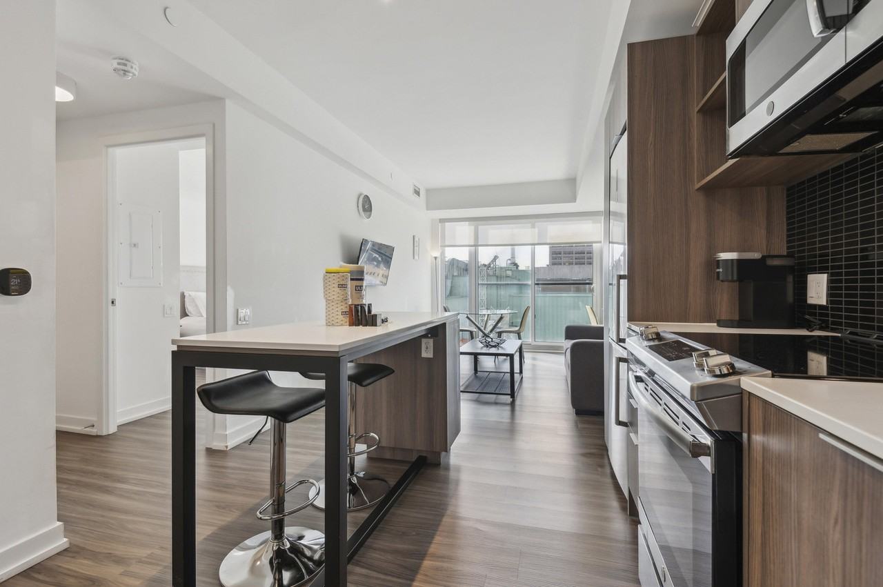 99 Gerrard St W #1031026P - Photo 6 of 10