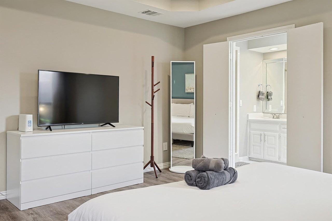 812 Green Brook Dr #1019495P - Photo 2 of 48