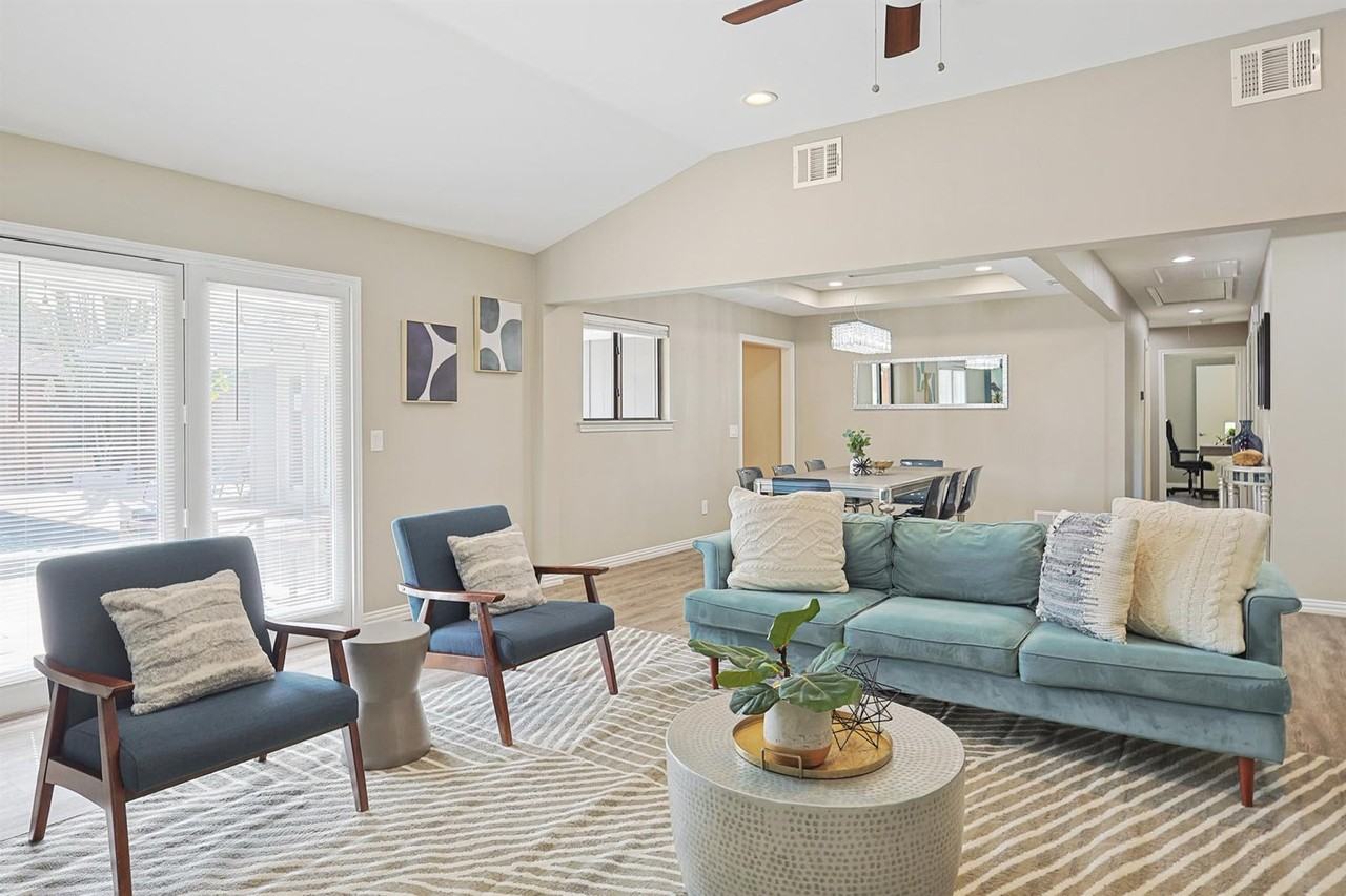 812 Green Brook Dr #1019495P - Photo 4 of 48