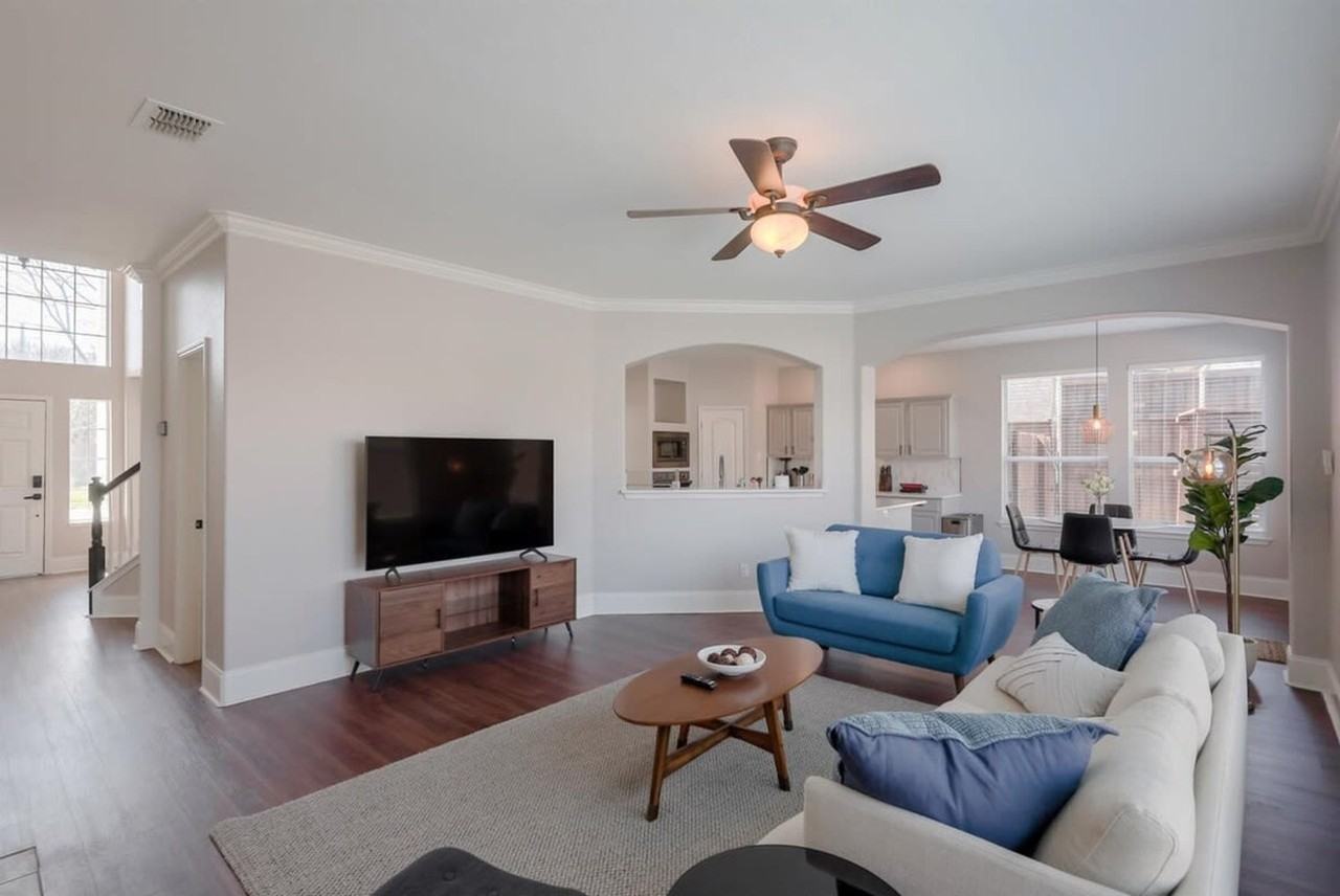 2808 Wales Ct #1019473P - Photo 2 of 47