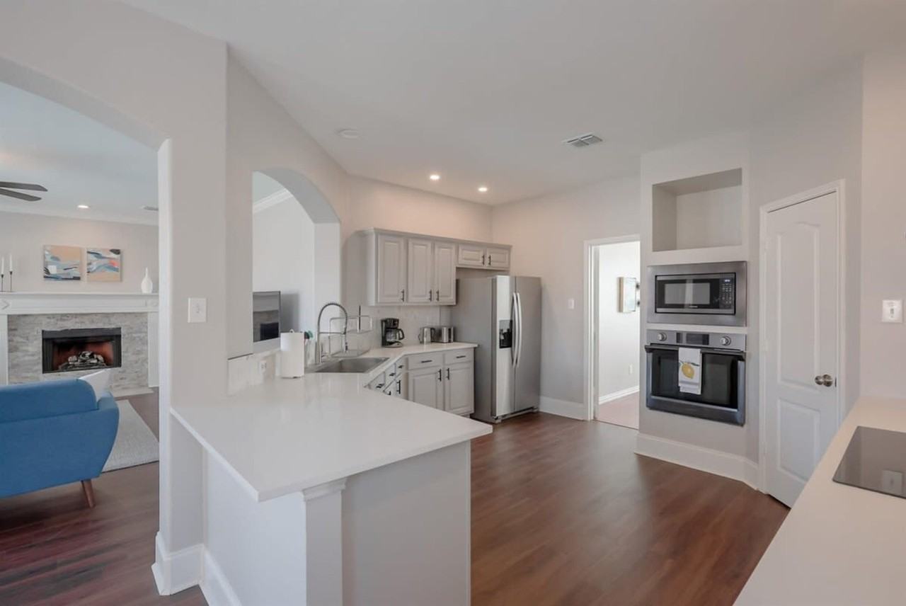 2808 Wales Ct #1019473P - Photo 4 of 47