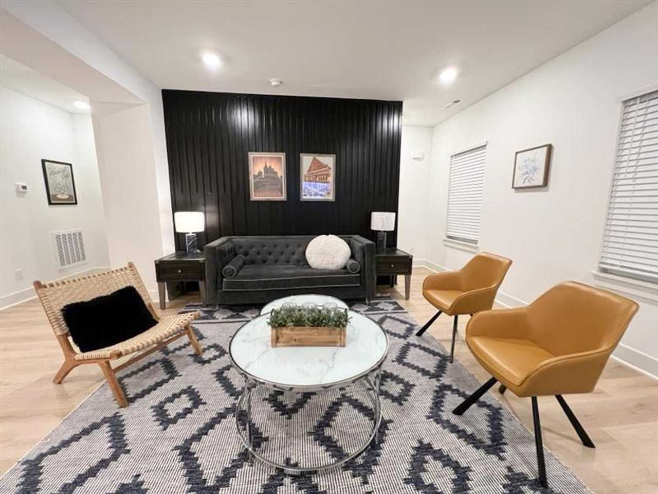 112 Fitzgerald Dr #1039082P - Photo 4 of 35