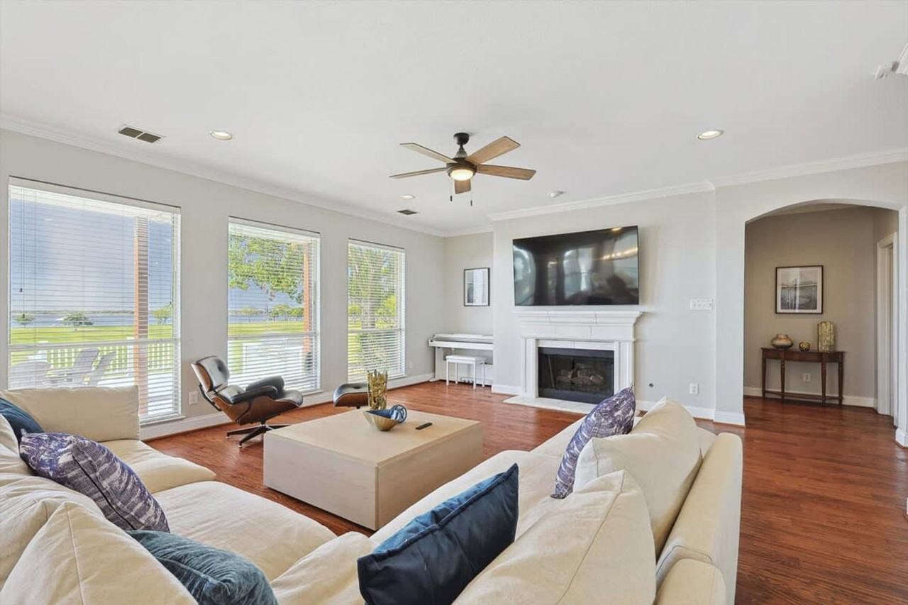 925 Sunset Hill Dr #1019605P - Photo 2 of 50