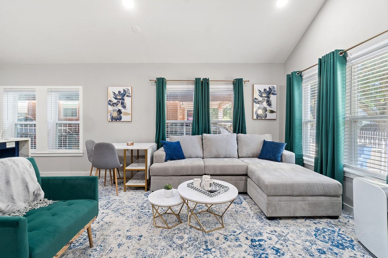 1124 Brunner Ave #1018235P - Photo 3 of 22