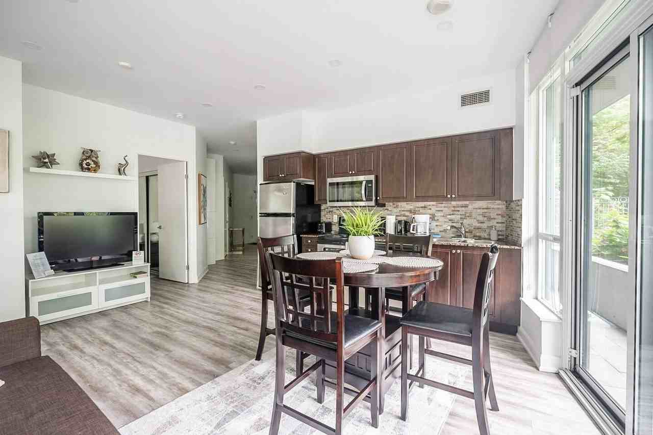 250 Fort York Blvd #1037038P - Photo 6 of 23