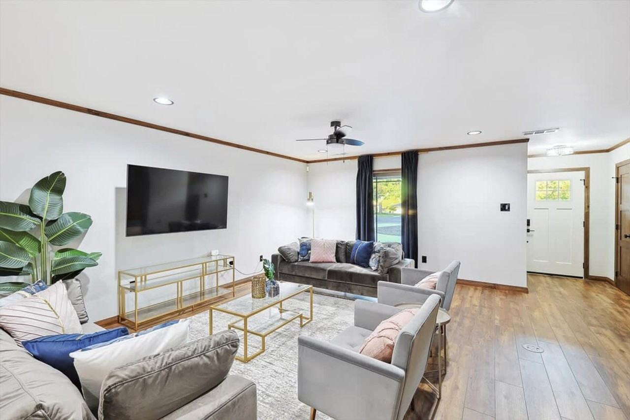 15305 Plum Lane #1019595P - Photo 3 of 46