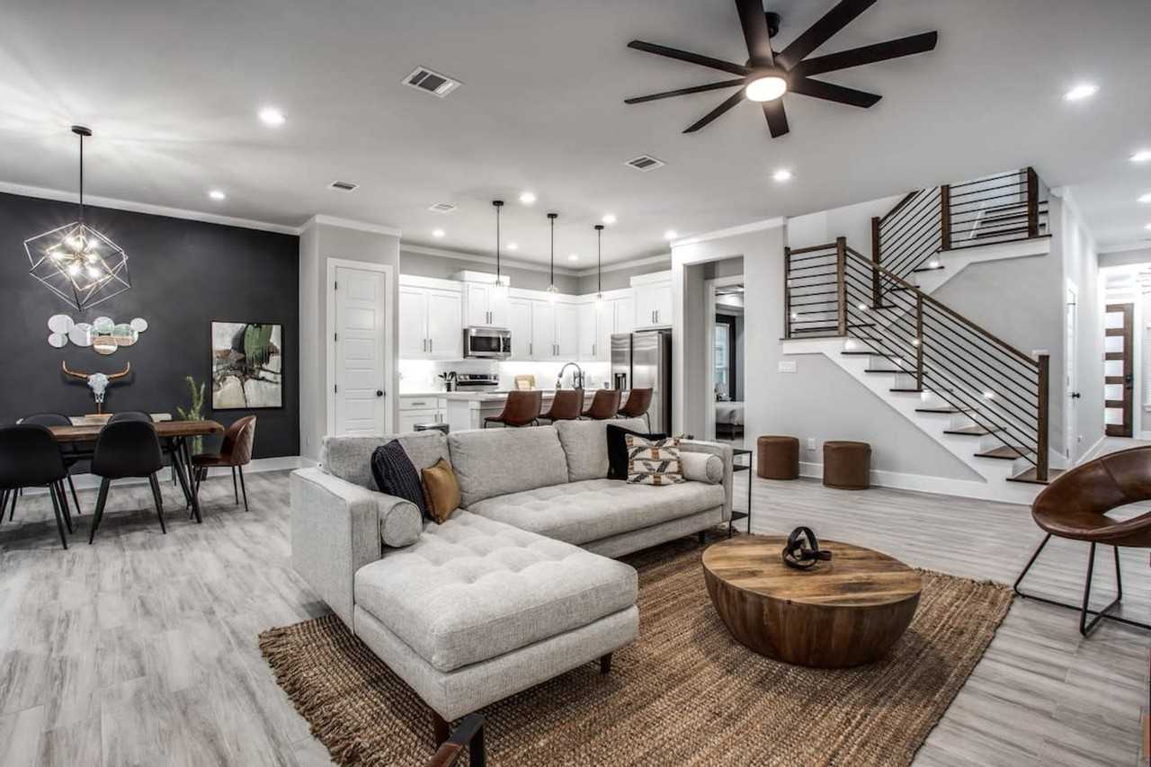 1917 Shaw St #1019616P - Photo 2 of 23