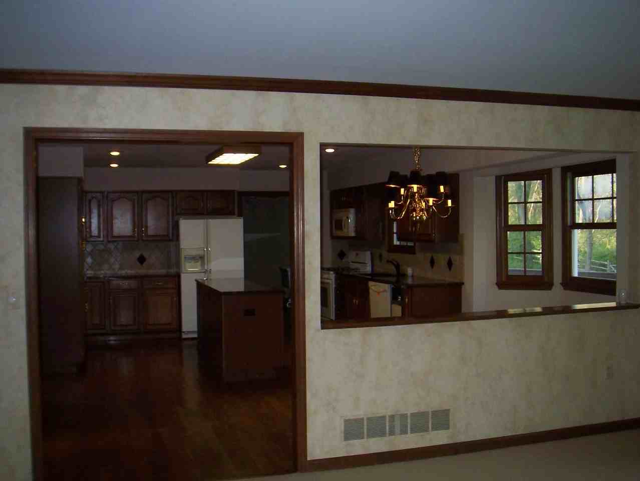 8664 Eagle Ridge Drive - Photo 3 of 15