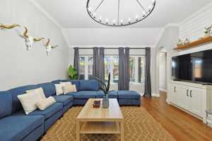 featured image of 2604 Brandi Ln