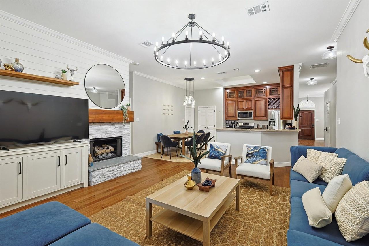 2604 Brandi Ln #1031295P - Photo 7 of 40