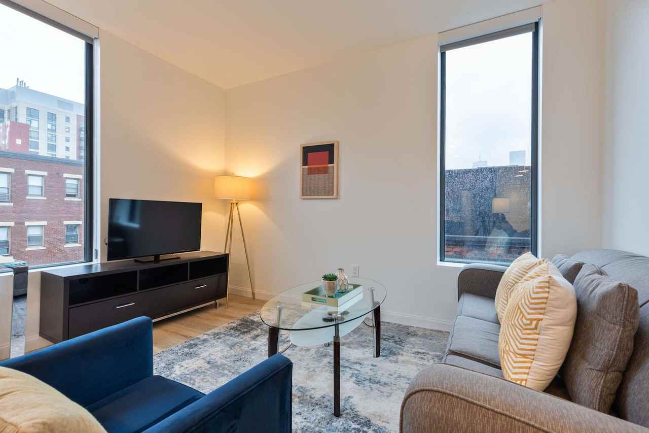 60 Kilmarnock St #1039263P - Photo 3 of 38