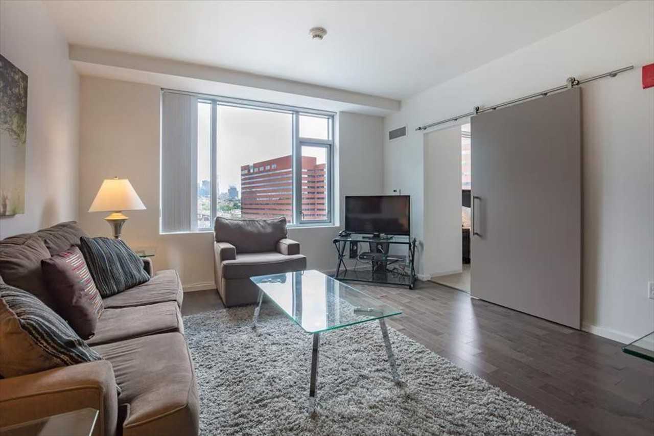 300 Kendall St #1048694P - Photo 4 of 17