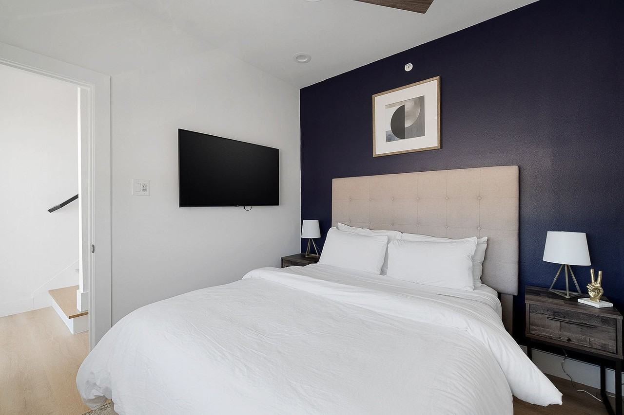 824 Sunset Ave #1024497P - Photo 4 of 20