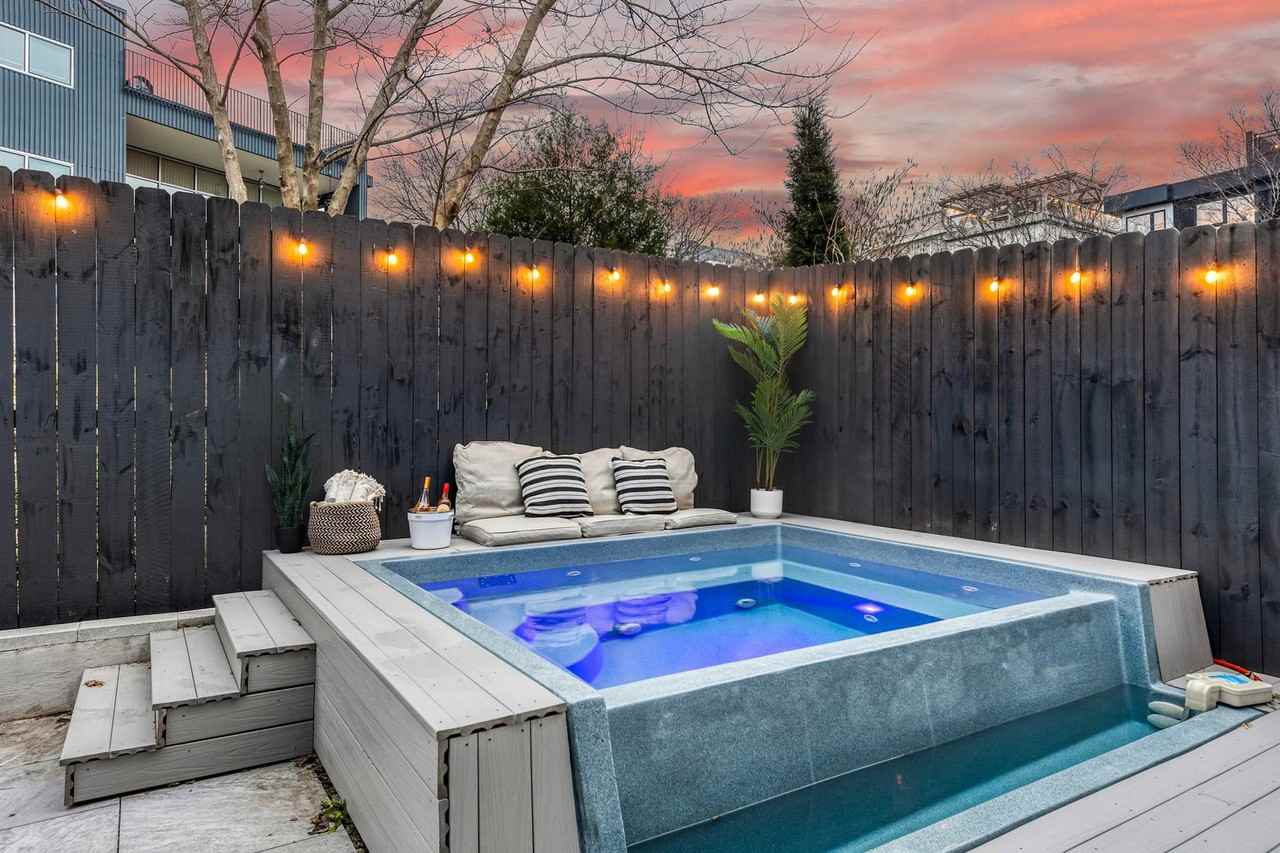 917 Southside Pl #1043947P - Photo 7 of 50