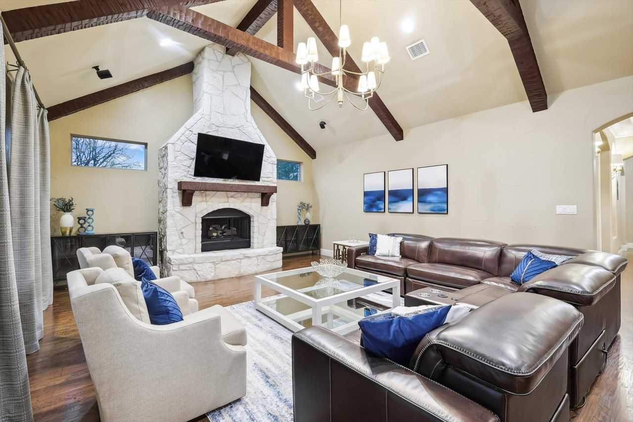 11110 Liberty Grove Rd #1019652P - Photo 2 of 50