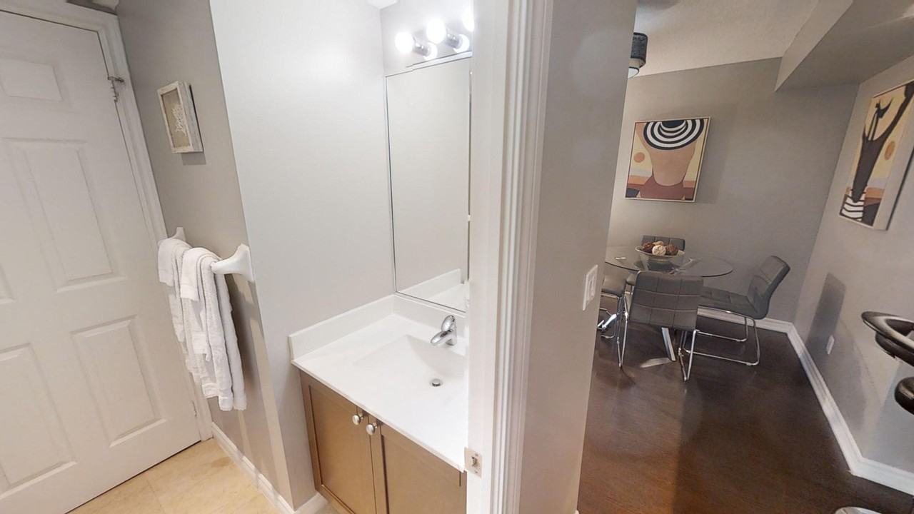 763 Bay Street - Photo 4 of 27