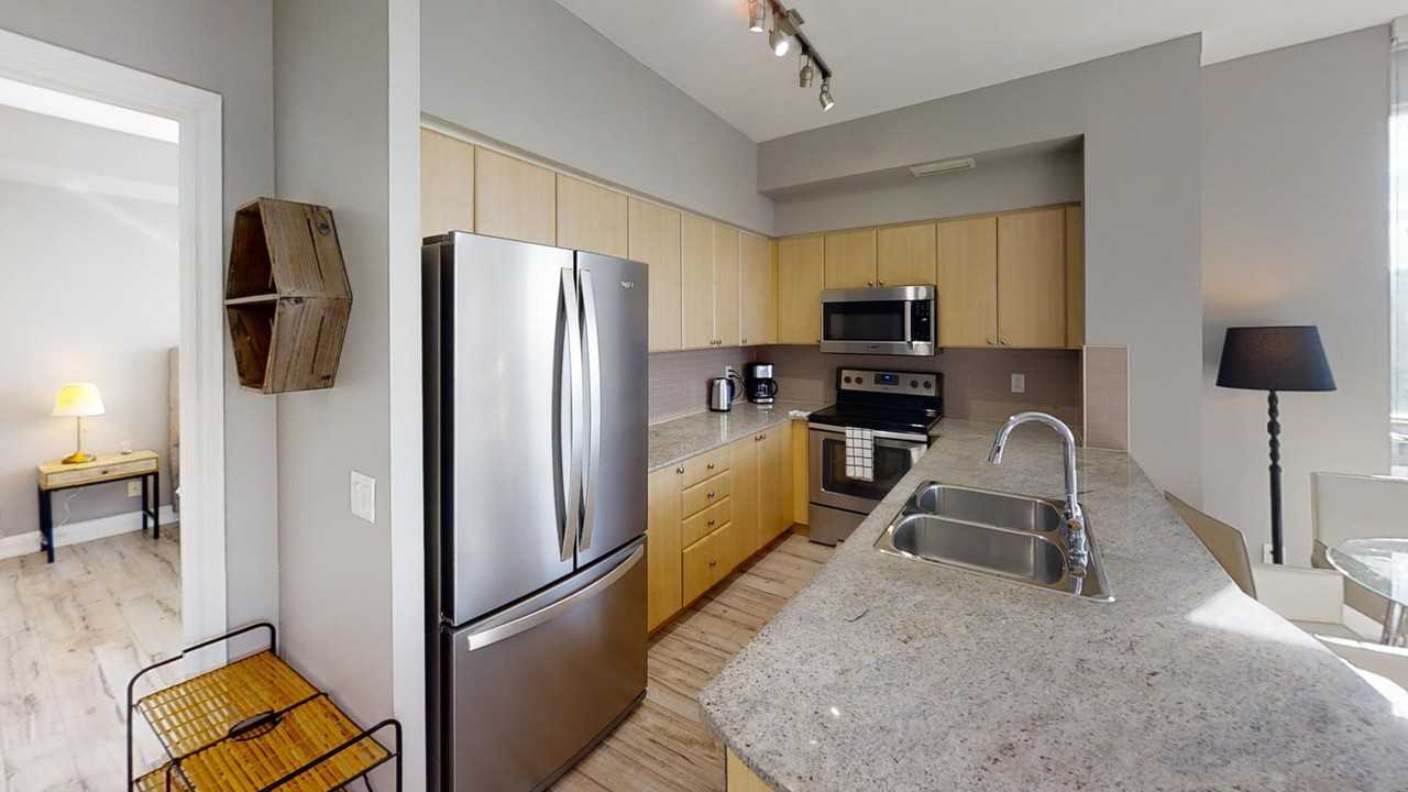 763 Bay Street - Photo 7 of 9