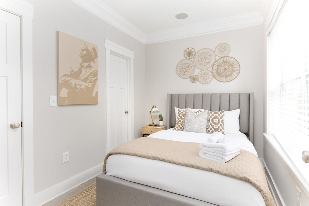 1306 Wedgewood Ave #1043941P - Photo 4 of 32