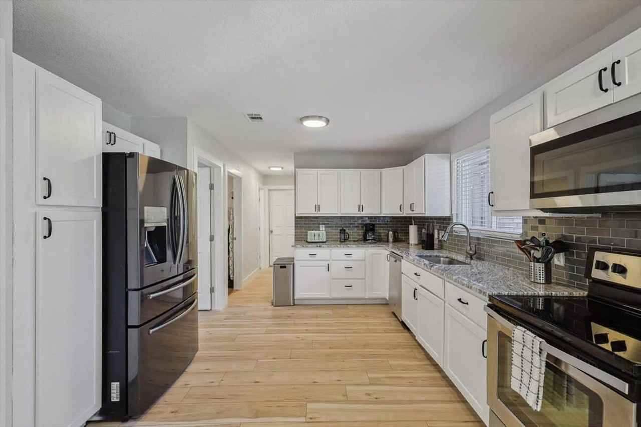 3209 Treehouse Ln #1019486P - Photo 7 of 37