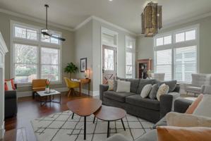 featured image of 2618 Thomas Ave