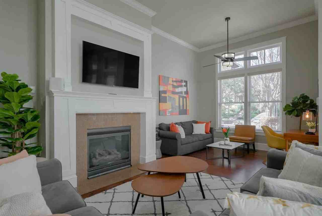 2618 Thomas Ave #1019480P - Photo 2 of 38