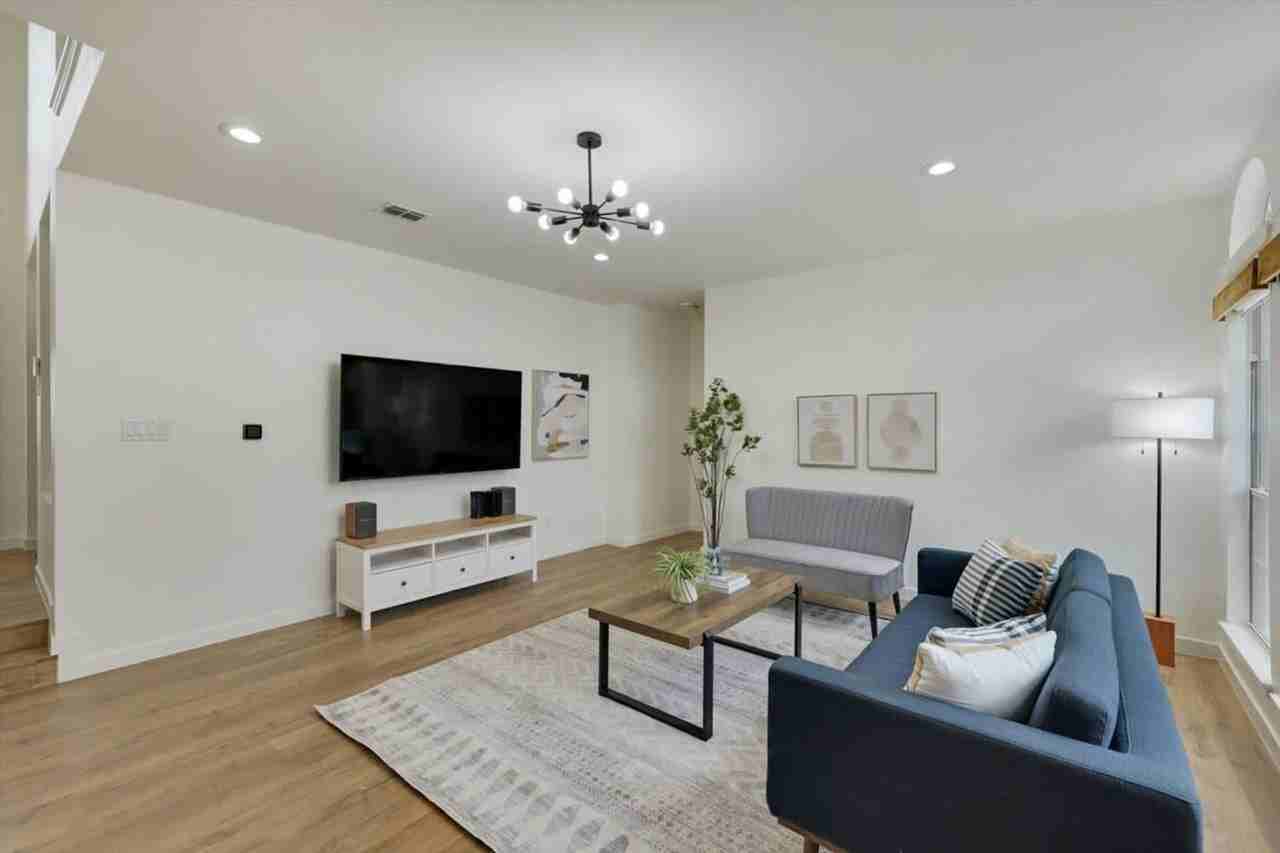 7309 Springfield Drive #1019517P - Photo 5 of 44