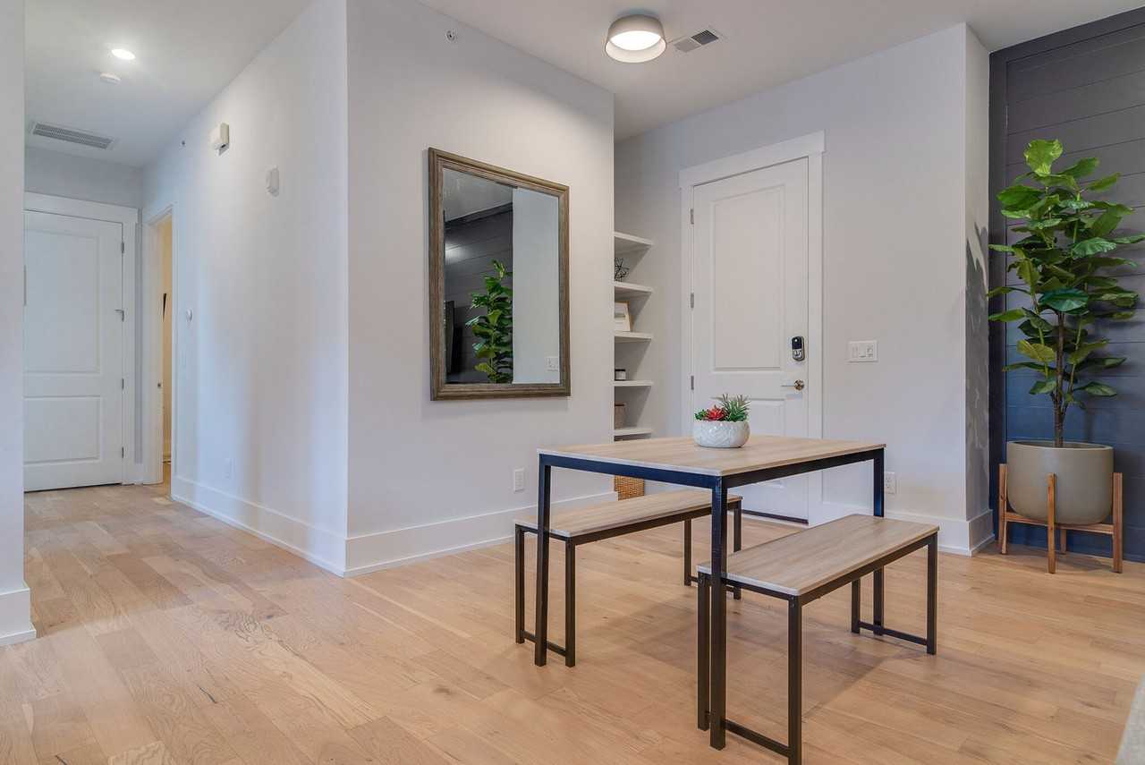 119 Acklen Park Dr #1049677P - Photo 3 of 27